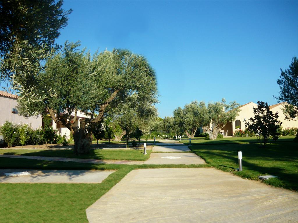 Cosmos Resort Kálamosz Kültér fotó